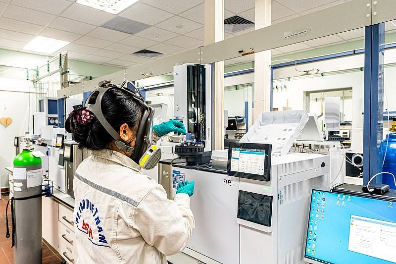 Định hướng chính sách kinh tế - đối ngoại năm 2025, cơ