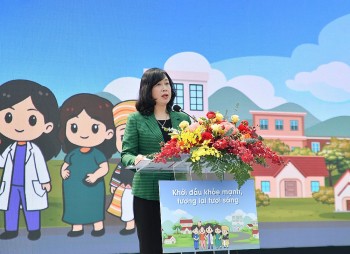 Bộ trưởng Bộ Y tế: Nâng cao sức khỏe nhân dân là đầu tư cho phát triển