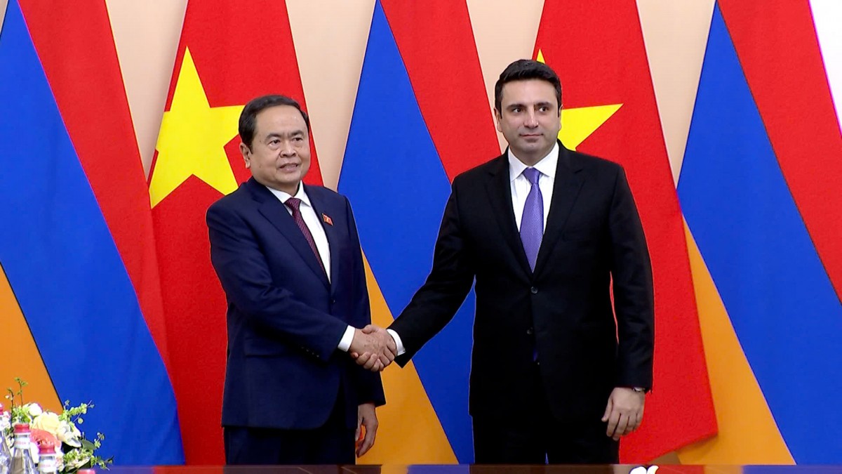 Chủ tịch Quốc hội Trần Thanh Mẫn hội đàm với Chủ tịch Quốc hội Armenia