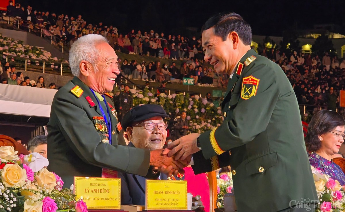 lễ kỷ niệm 50 năm ngày giải phóng