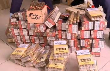 Hà Nội: Thu giữ 1.500 điếu cigar nhập lậu tại Long Biên