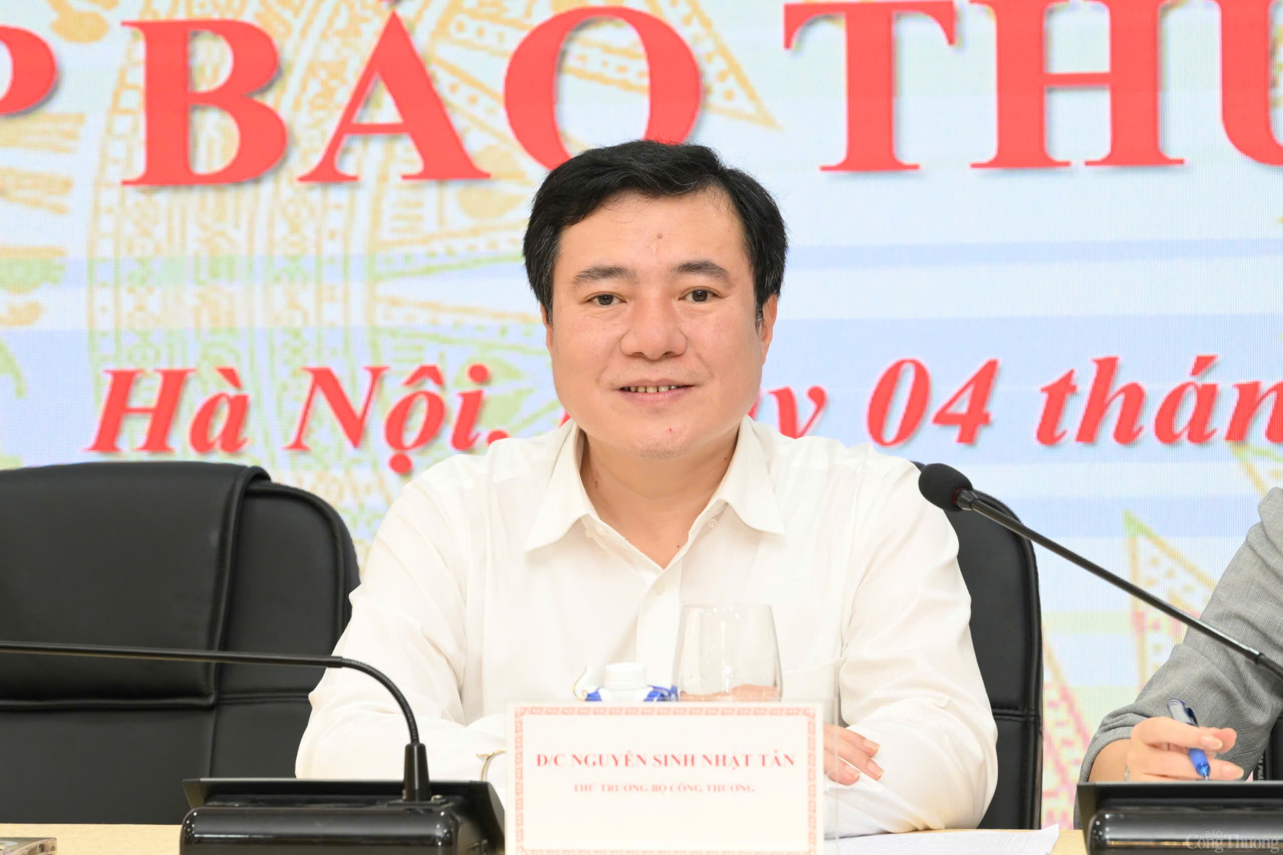 Bảy nhiệm vụ cùng loạt giải pháp để ngành Công Thương bứt Bảy nhiệm vụ cùng loạt giải pháp để ngành Công Thương bứt