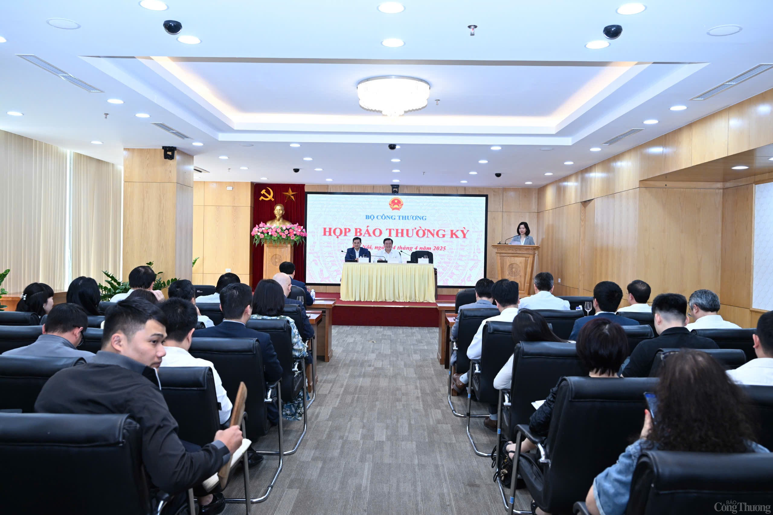 Bộ Công Thương họp báo thường kỳ Quý I/2025
