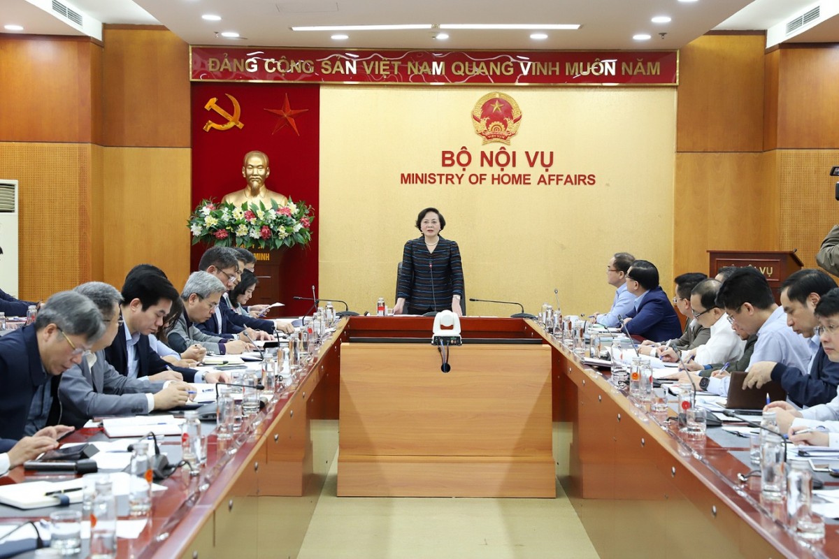 cuộc họp chuyên đề về chuyển đổi số của Bộ Nội vụ sáng 4/4. Ảnh: Bộ Nội vụ cuộc họp chuyên đề về chuyển đổi số của Bộ Nội vụ sáng 4/4. Ảnh: Bộ Nội vụ