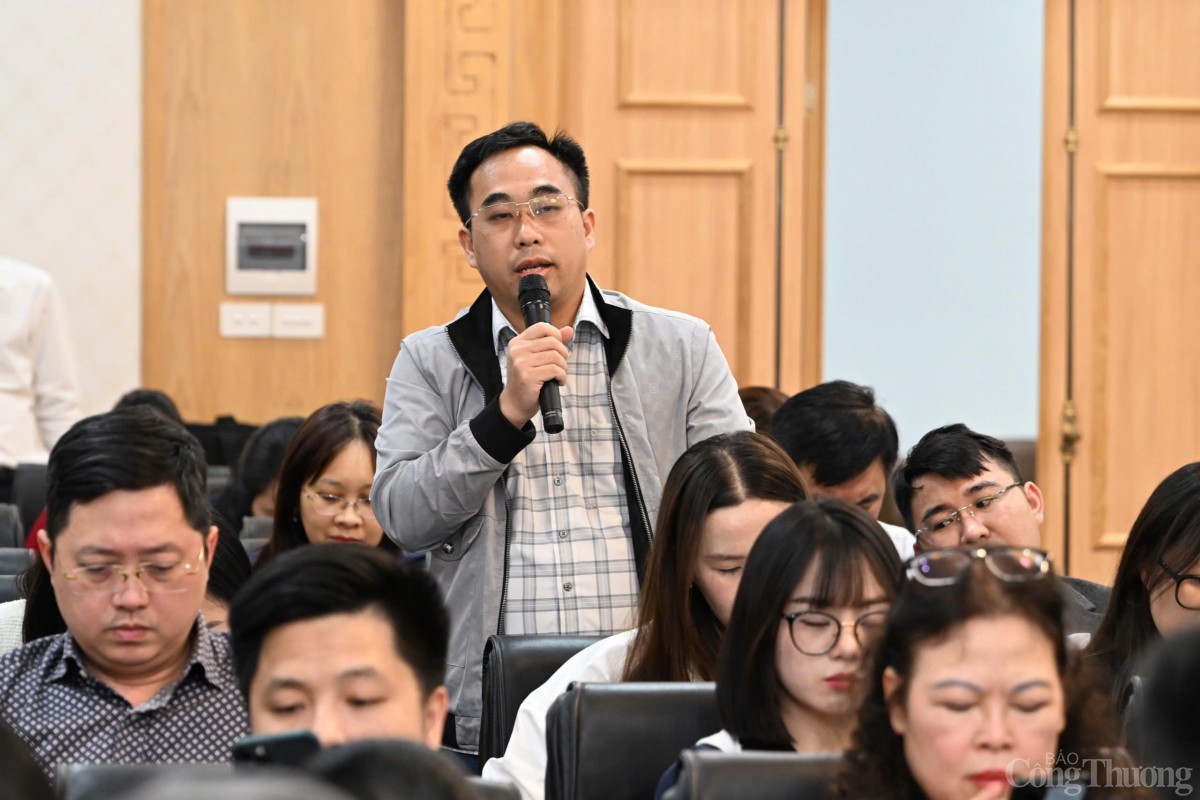 Mục tiêu xuất khẩu: Giữ vững hay điều chỉnh?