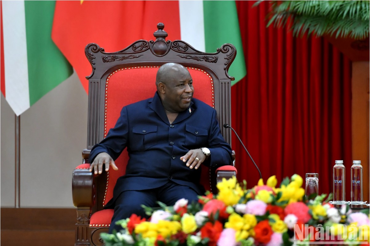 [Ảnh] Tổng Bí thư Tô Lâm tiếp Tổng thống Cộng hòa Burundi Évariste Ndayishimiye