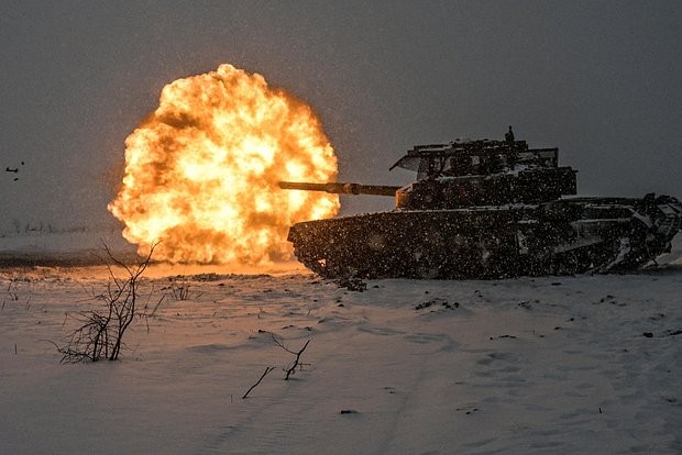 Hoa Kỳ chỉ ra “xe tăng biểu tượng” của Nga