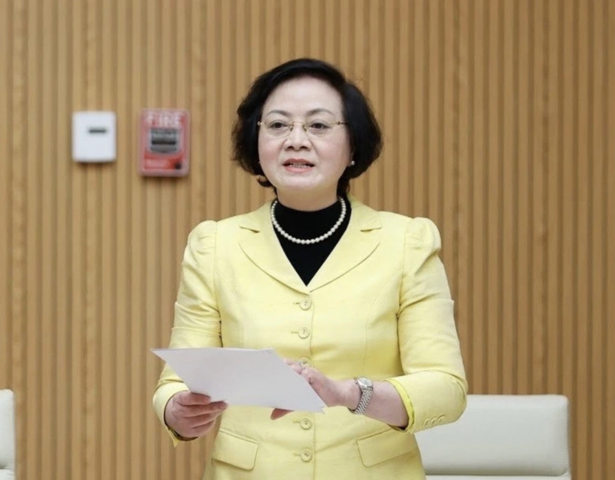 Bộ trưởng Phạm Thị Thanh Trà công bố báo cáo về chỉ số cải cách hành chính tại các địa phương. Ảnh: VGP Bộ trưởng Phạm Thị Thanh Trà công bố báo cáo về chỉ số cải cách hành chính tại các địa phương. Ảnh: VGP