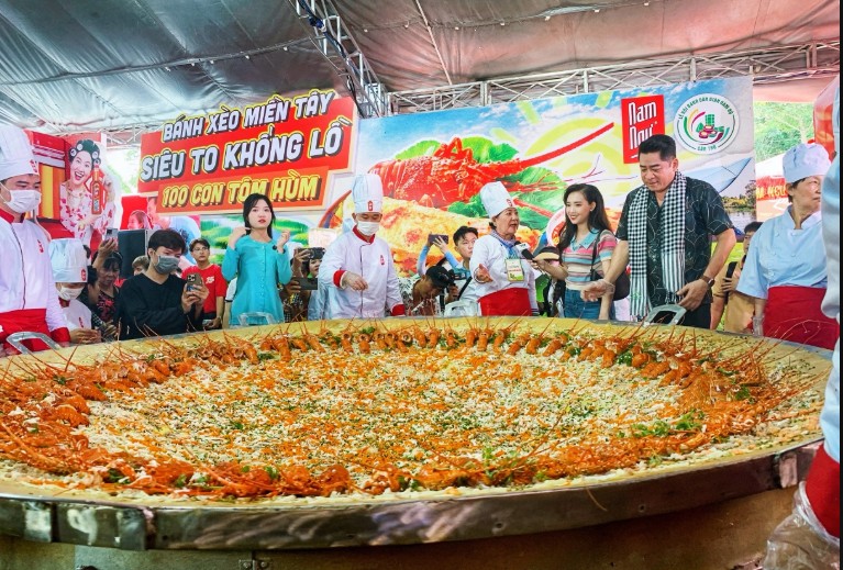 Cần Thơ thành kính tổ chức Lễ Giỗ Tổ Hùng Vương