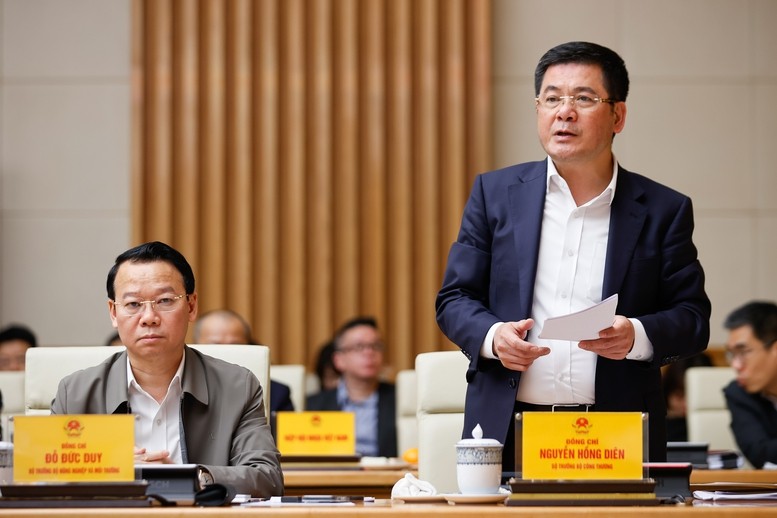 Bộ trưởng Bộ Công Thương Nguyễn Hồng Diên phát biểu tại cuộc họp - Ảnh: VGP/Nhật Bắc