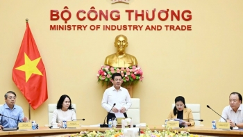 Chùm ảnh: Bộ Công Thương tổ chức hội nghị tham vấn xây dựng Luật Thương mại điện tử