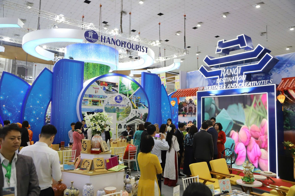Gian hàng xúc tiến du lịch của Hà Nội