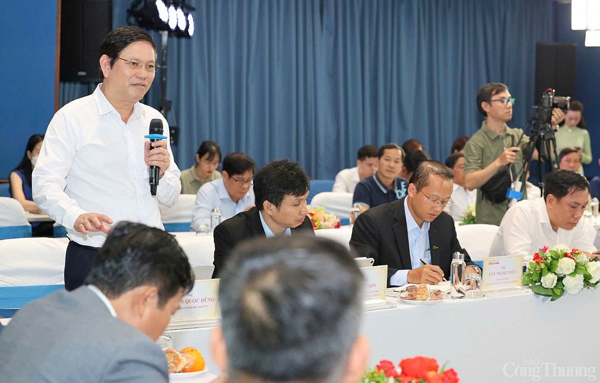 Thúc đẩy sử dụng năng lượng sạch, tiết kiệm điện hiệu quả