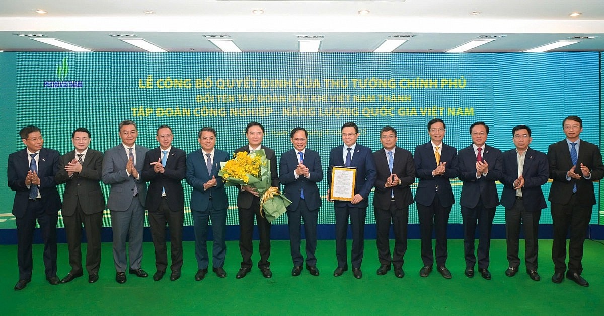 Lãnh đạo Chính phủ, các Bộ ngành chúc mừng tập thể lãnh đạo Petrovietnam Lãnh đạo Chính phủ, các Bộ ngành chúc mừng tập thể lãnh đạo Petrovietnam