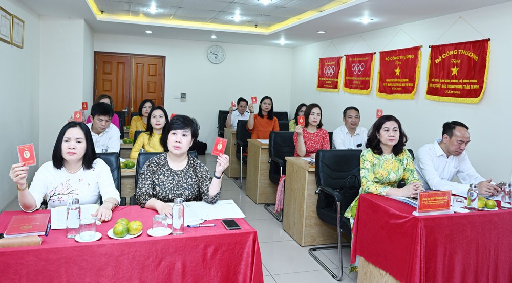 Đại hội Chi bộ Nhà xuất bản Công Thương nhiệm kỳ 2025-2030 Đại hội Chi bộ Nhà xuất bản Công Thương nhiệm kỳ 2025-2030