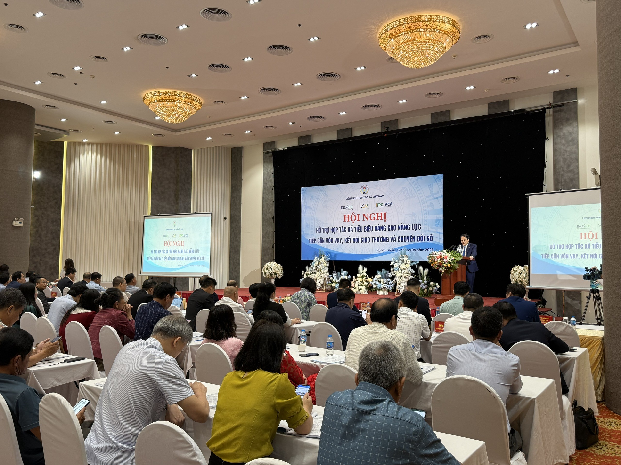 Hợp tác xã Việt: Khát vốn, thiếu công nghệ, cần niềm tin Hợp tác xã Việt: Khát vốn, thiếu công nghệ, cần niềm tin