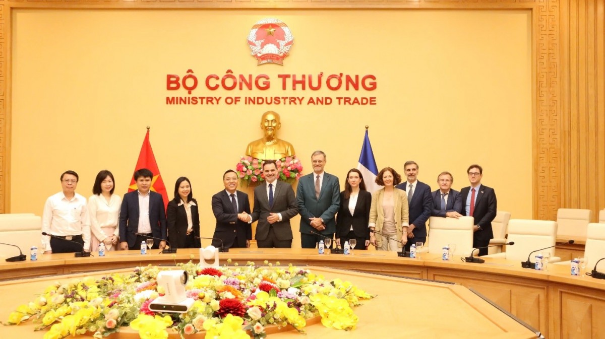 Chốt thời gian chấm dứt mô hình cấp huyện, quận, thành phố Chốt thời gian chấm dứt mô hình cấp huyện, quận, thành phố