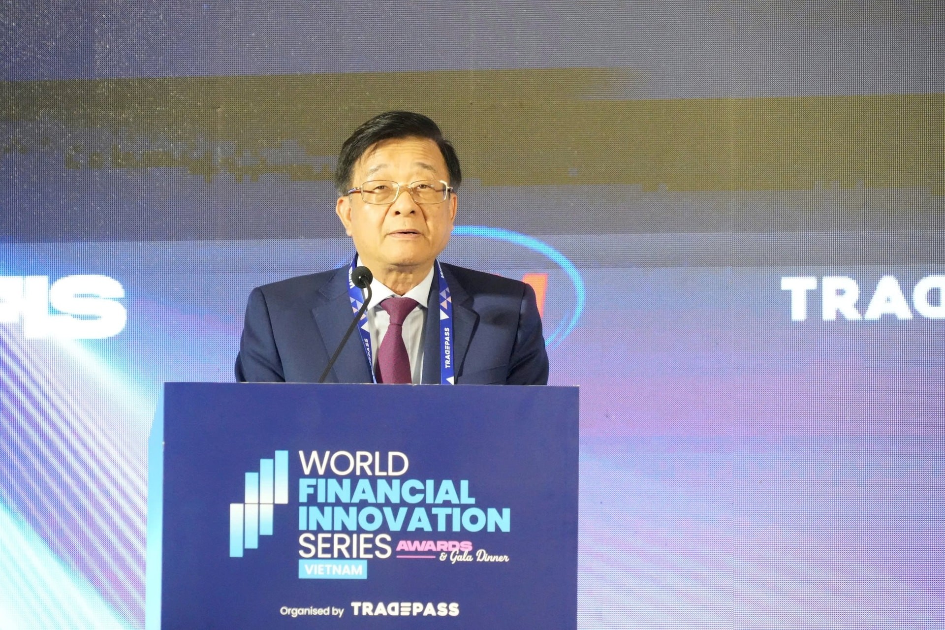 Chuyển đổi số ngân hàng: Đột phá và điểm nghẽn