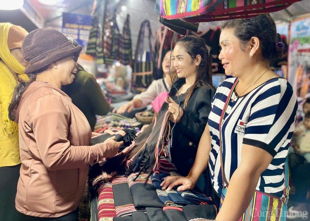 Gia Lai phát triển chợ xã, mở lối sinh kế bền vững Gia Lai phát triển chợ xã, mở lối sinh kế bền vững