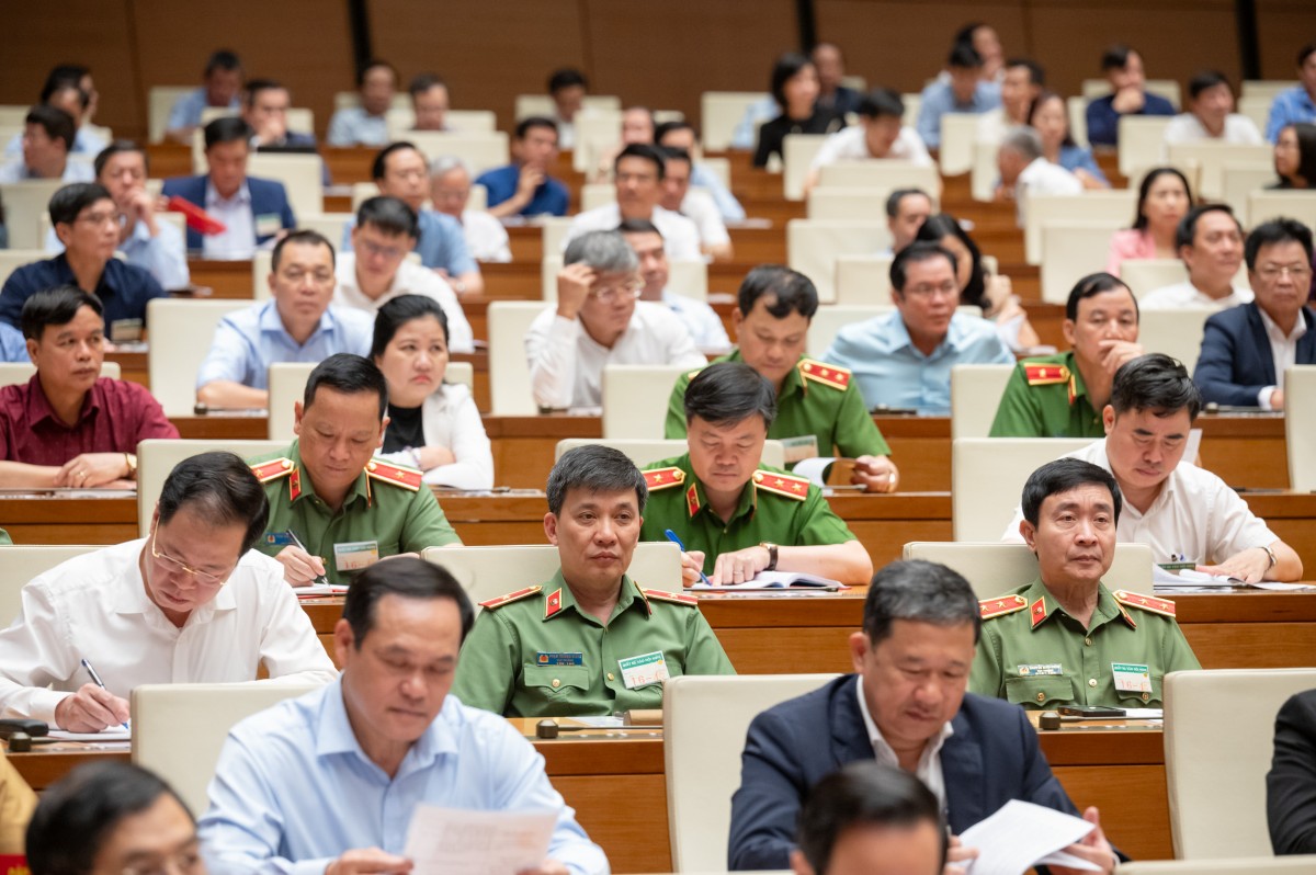 Chủ tịch Quốc hội thông tin về việc sửa đổi Hiến pháp Chủ tịch Quốc hội thông tin về việc sửa đổi Hiến pháp