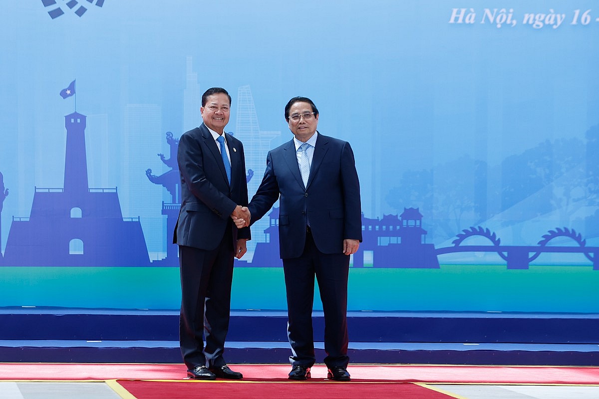 Thủ tướng Phạm Minh Chính đón Phó Thủ tướng Campuchia Neth Savoeun Thủ tướng Phạm Minh Chính đón Phó Thủ tướng Campuchia Neth Savoeun
