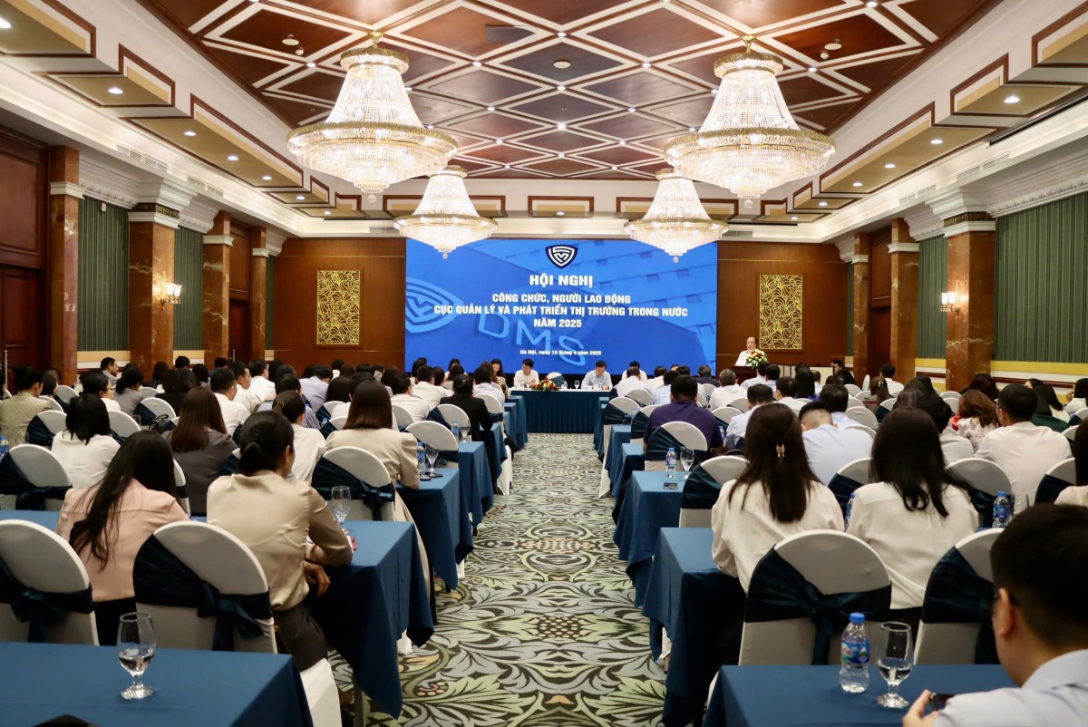 Quản lý và phát triển thị trường trong nước: Không còn hỗ