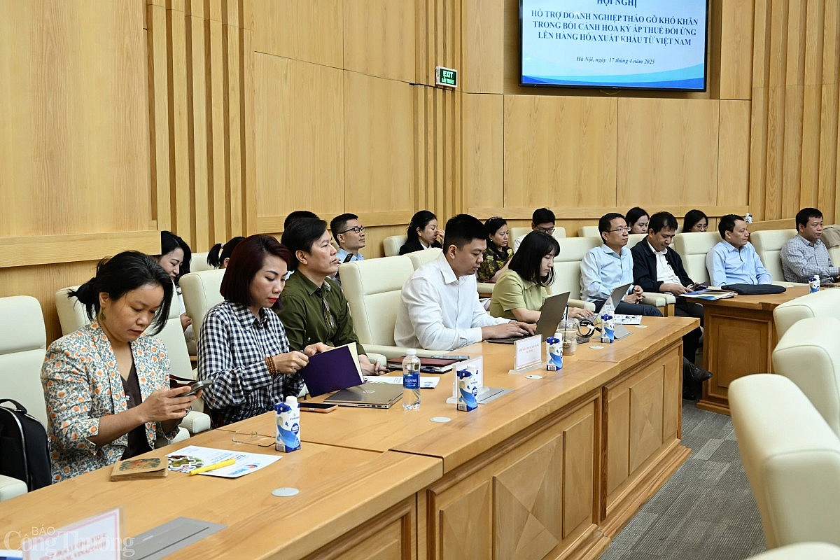 Bộ Công Thương tháo gỡ khó khăn cho doanh nghiệp xuất khẩu sang Hoa Kỳ Bộ Công Thương tháo gỡ khó khăn cho doanh nghiệp xuất khẩu sang Hoa Kỳ