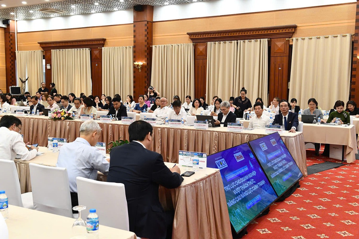 Diễn đàn doanh nghiệp Việt Nam 2025 diễn ra vào chiều 17/4. Ảnh: NH Diễn đàn doanh nghiệp Việt Nam 2025 diễn ra vào chiều 17/4. Ảnh: NH