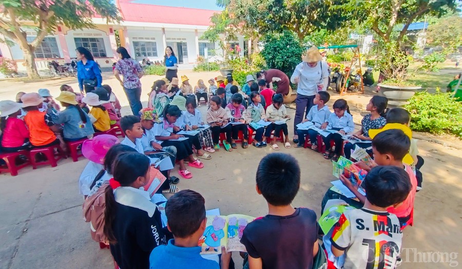 Thắp lửa văn hóa đọc ở nông thôn, gieo mầm tri thức Thắp lửa văn hóa đọc ở nông thôn, gieo mầm tri thức