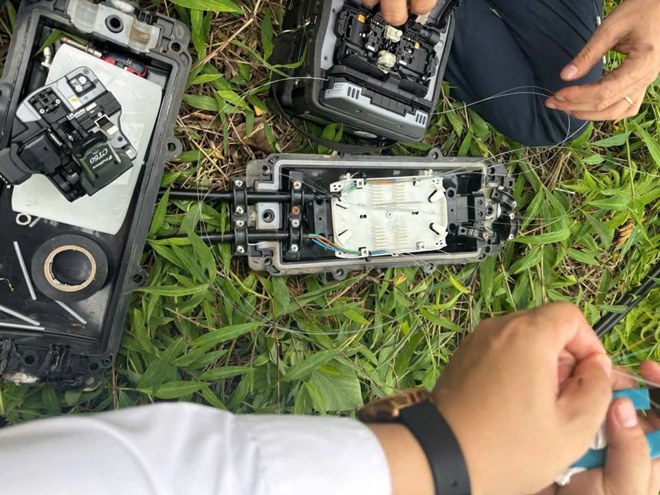 Lào Cai chủ động khắc phục suy hao cáp quang ngành điện