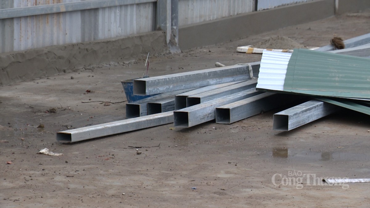 UBND xã Thanh Liệt ‘cấp tiến’ cho dân ‘làm trước, xin sau’ UBND xã Thanh Liệt ‘cấp tiến’ cho dân ‘làm trước, xin sau’