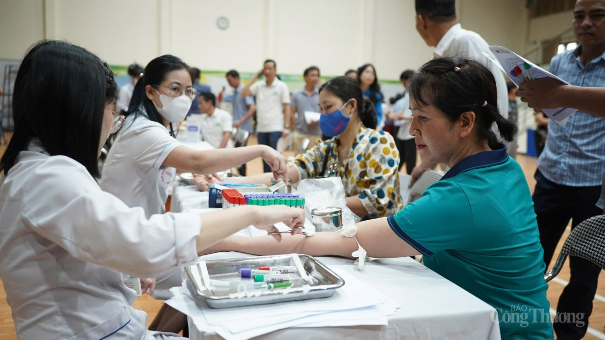 Công đoàn Công Thương Việt Nam khởi động chuỗi hoạt động Tháng Công nhân 2025 Công đoàn Công Thương Việt Nam khởi động chuỗi hoạt động Tháng Công nhân 2025