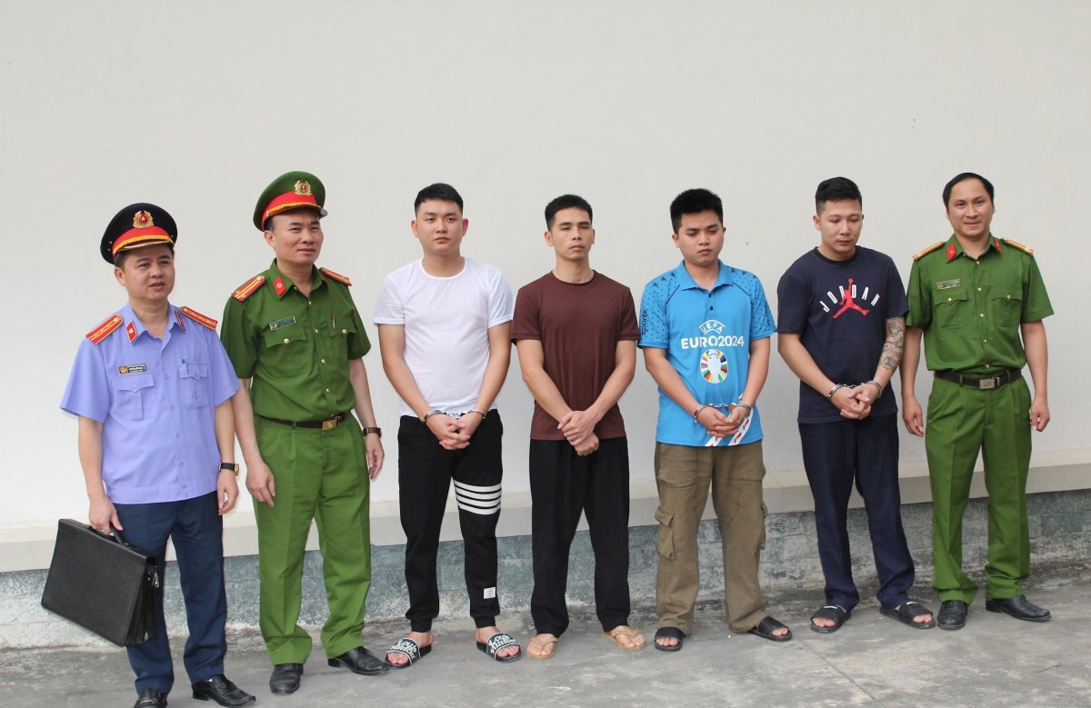 giá đỗ ngâm hóa chất giá đỗ ngâm hóa chất