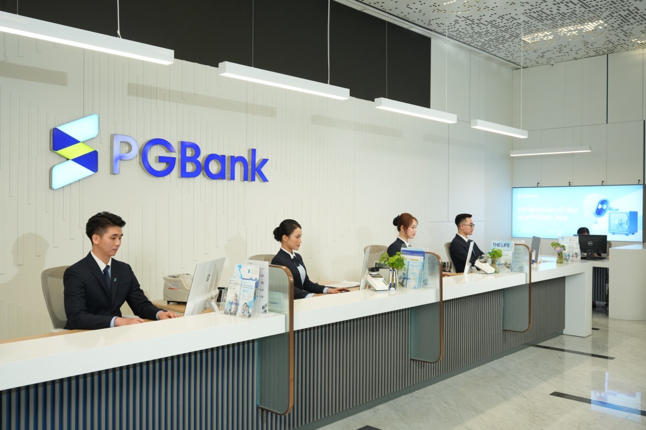 Ngân hàng ‘chạy đà’ 2025: Những tiếng nói từ đại hội cổ đông Ngân hàng ‘chạy đà’ 2025: Những tiếng nói từ đại hội cổ đông