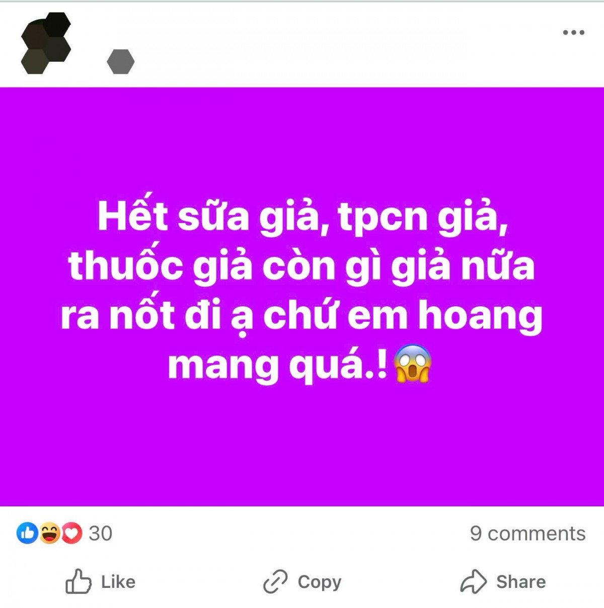 Người tiêu dùng chia sẻ về hàng giả trên mạng xã hội. Ảnh: Facebook