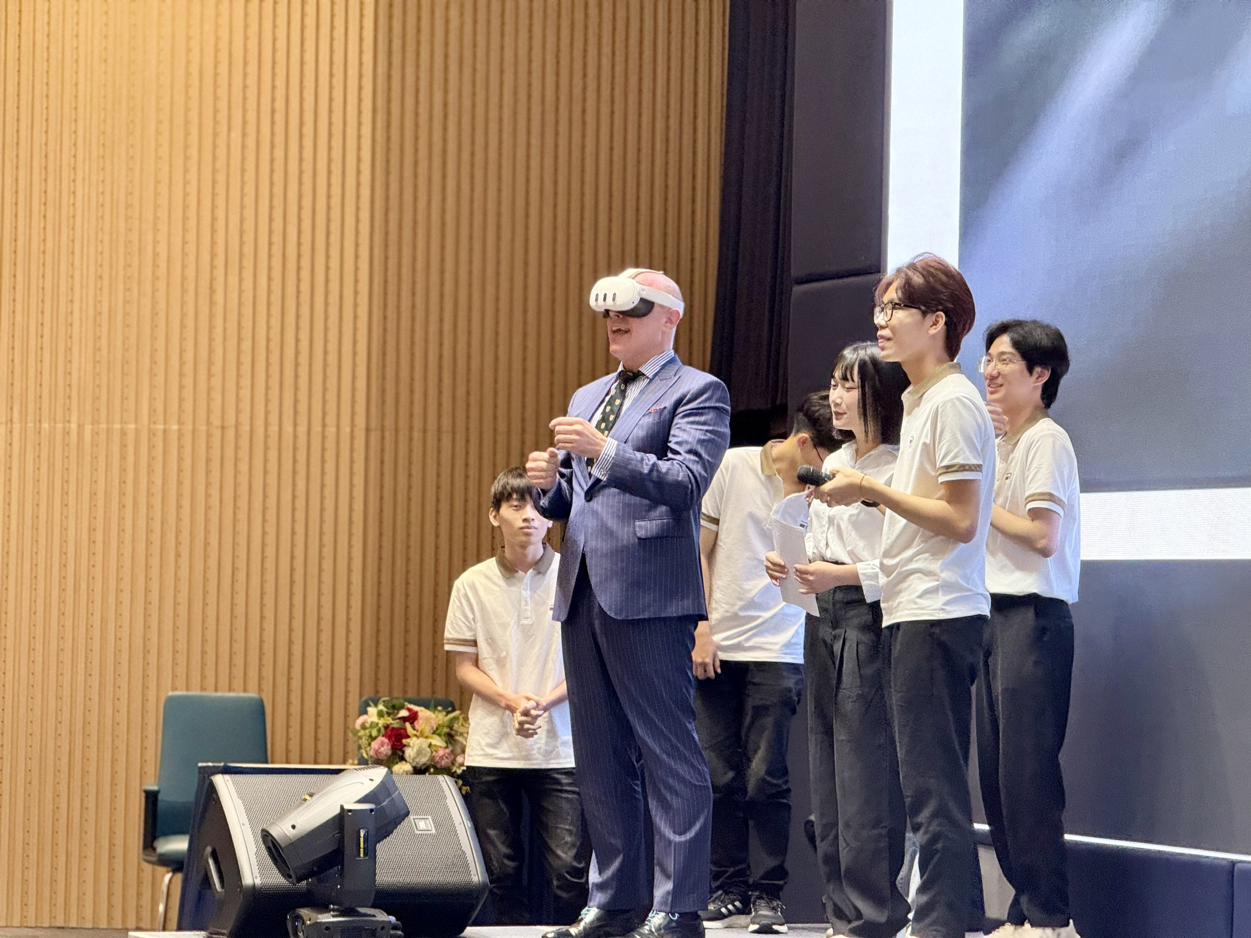 Khởi nghiệp học đường: Ươm mầm thế hệ doanh nhân mới Khởi nghiệp học đường: Ươm mầm thế hệ doanh nhân mới