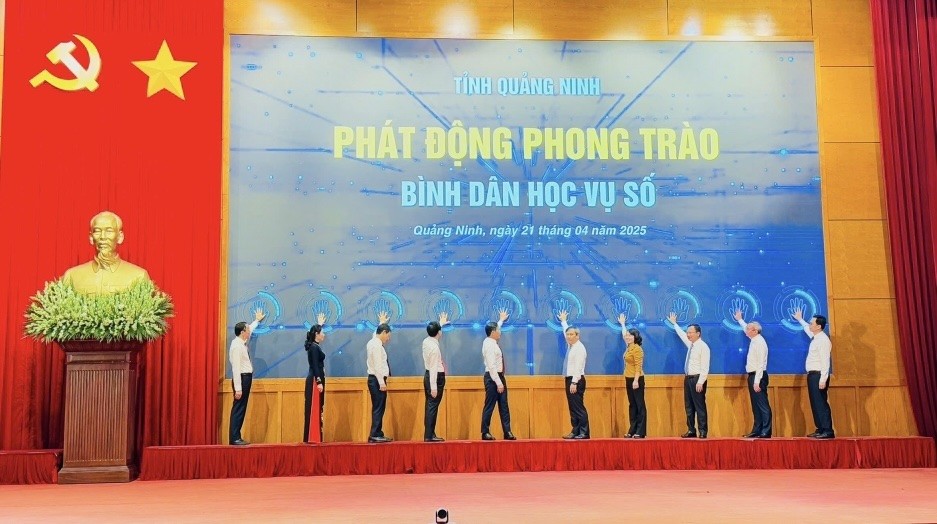 Quảng Ninh đẩy mạnh ứng dụng AI trong chỉ đạo, điều hành Quảng Ninh đẩy mạnh ứng dụng AI trong chỉ đạo, điều hành