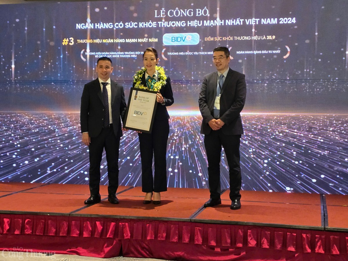 Công bố top 30 thương hiệu ngân hàng mạnh nhất 2025