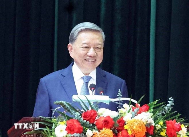 Tổng Bí thư Tô Lâm phát biểu tại buổi làm việc với Bộ Tư lệnh Binh chủng Tăng thiết giáp. Ảnh: TTXVN Tổng Bí thư Tô Lâm phát biểu tại buổi làm việc với Bộ Tư lệnh Binh chủng Tăng thiết giáp. Ảnh: TTXVN