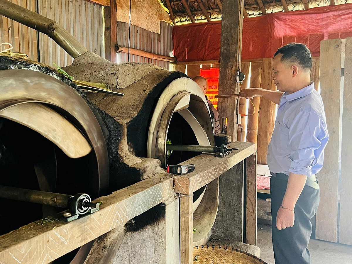 Bí thư Hầu A Lềnh: Hiện thực hóa Nghị quyết 11