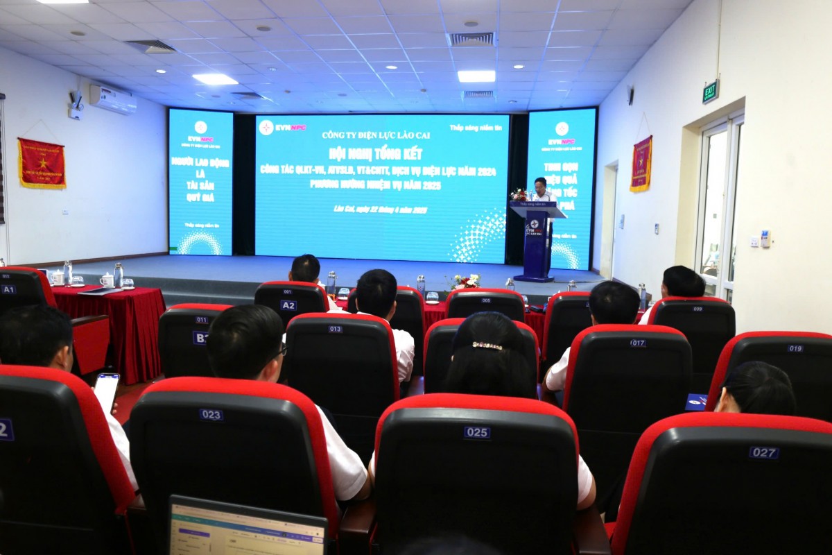 Tinh thần cải cách và đổi mới: PC Lào Cai khẳng định Tinh thần cải cách và đổi mới: PC Lào Cai khẳng định