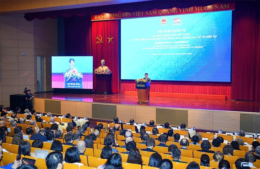 Ngoại giao đi đầu kiến tạo hòa bình, bảo vệ Tổ quốc