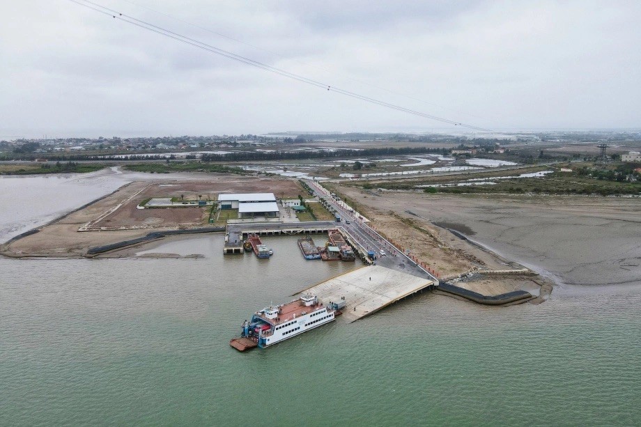 Hải Phòng: Tạm dừng ô tô sang Cát Bà giờ cao điểm Hải Phòng: Tạm dừng ô tô sang Cát Bà giờ cao điểm