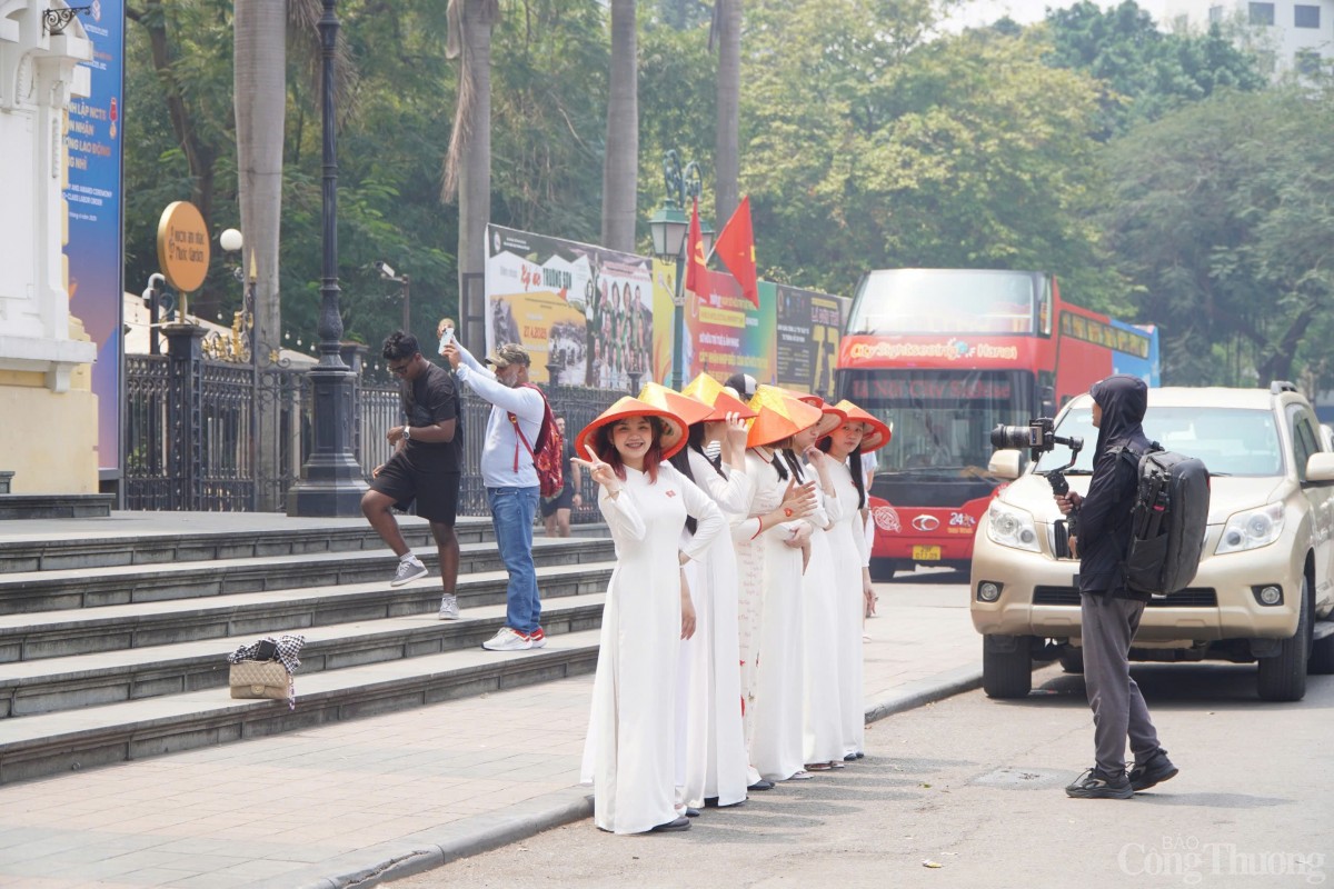 Thống nhất đất nước theo cách riêng của từng người