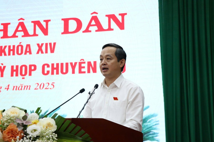 Chủ tịch HĐND tỉnh Thái Nguyên Phạm Hoàng Sơn phát biểu tại Kỳ họp. Chủ tịch HĐND tỉnh Thái Nguyên Phạm Hoàng Sơn phát biểu tại Kỳ họp.