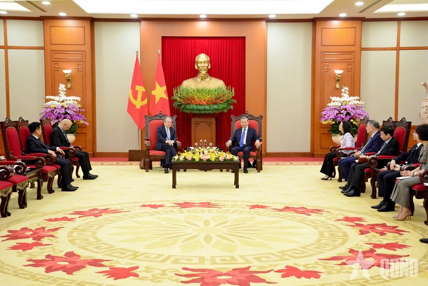 Tổng Bí thư Tô Lâm tiếp Giám đốc điều hành Tập đoàn Rosen Partners. Ảnh: QĐND