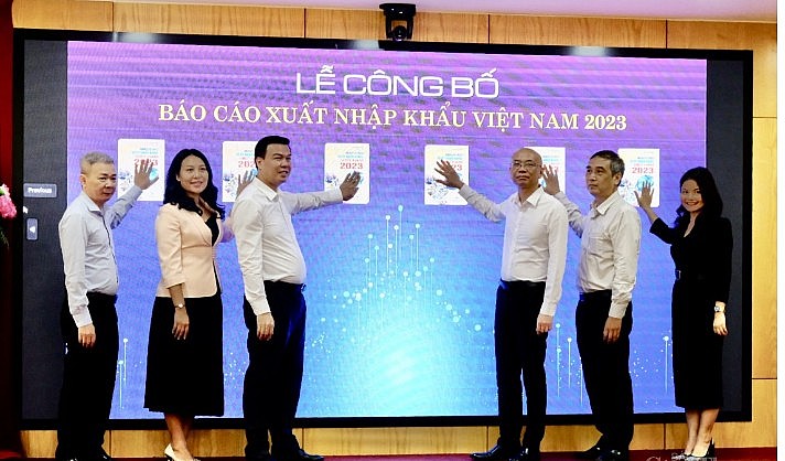 Báo Công Thương: Đổi mới toàn diện, hướng tới tờ báo kinh tế hàng đầu của đất nước Báo Công Thương: Đổi mới toàn diện, hướng tới tờ báo kinh tế hàng đầu của đất nước