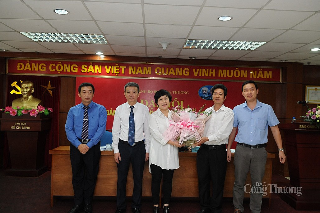 Chùm ảnh: Đảng bộ Báo Công Thương và dấu ấn nhiệm kỳ 2020-2025