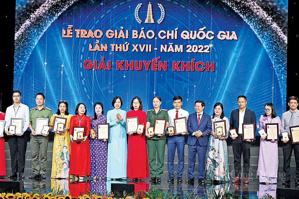 Chùm ảnh: Đảng bộ Báo Công Thương và dấu ấn nhiệm kỳ 2020-2025