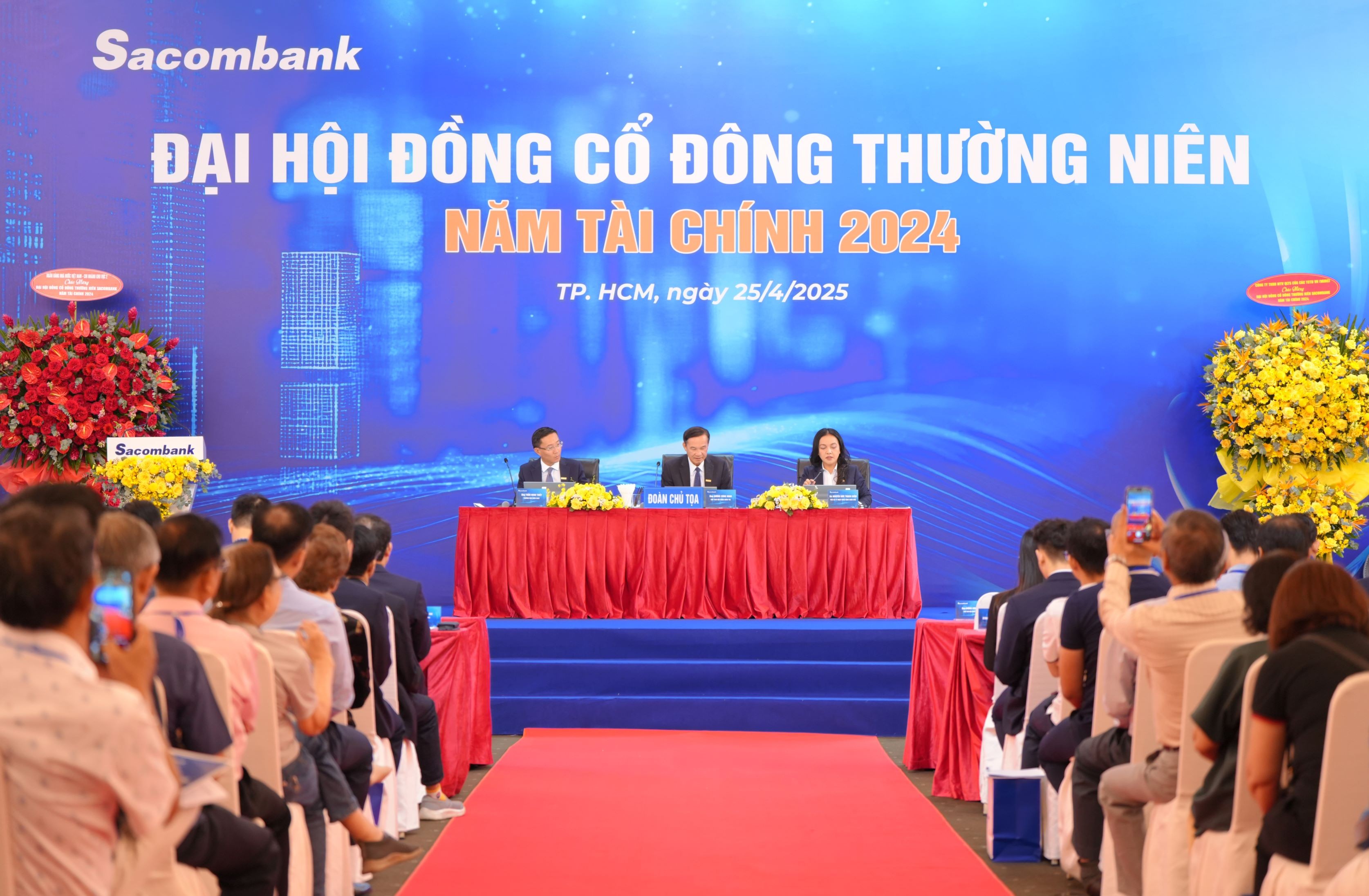 Sau 9 năm, cổ đông Sacombank đã được nhận cổ tức